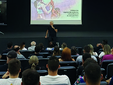 Palestra de Waldyr Soares é sucesso em JP e CG
